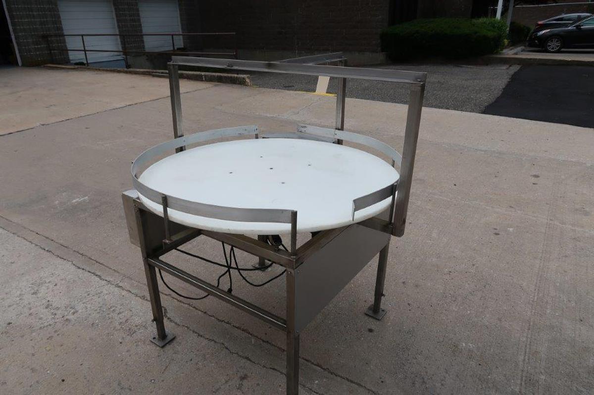 Used 48 Inch Diameter Rotary Unscrambling/Accumulating Table