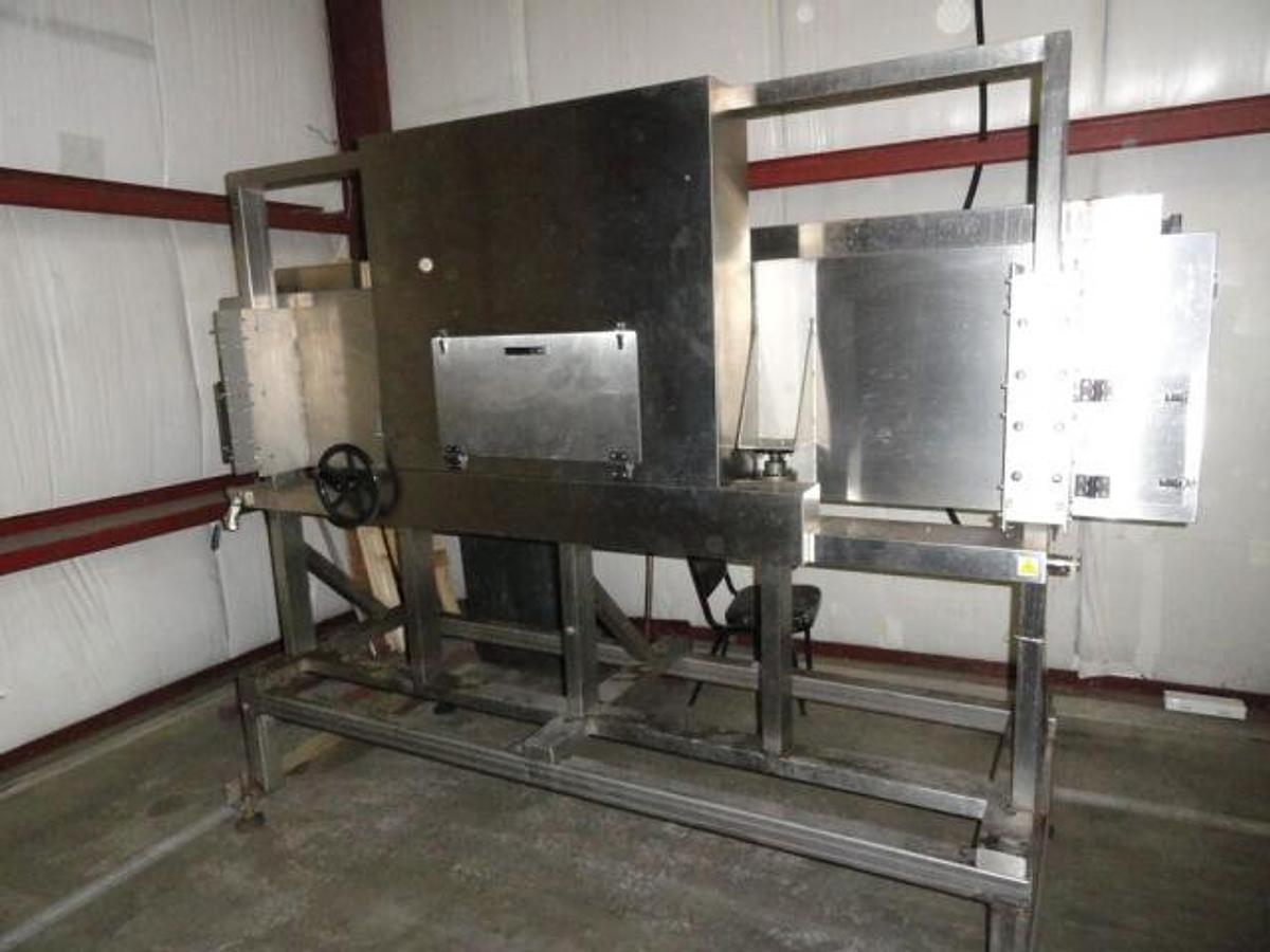 Used NAFM LX-350 Shrink Labeling /Full Body Sleeve Machine.