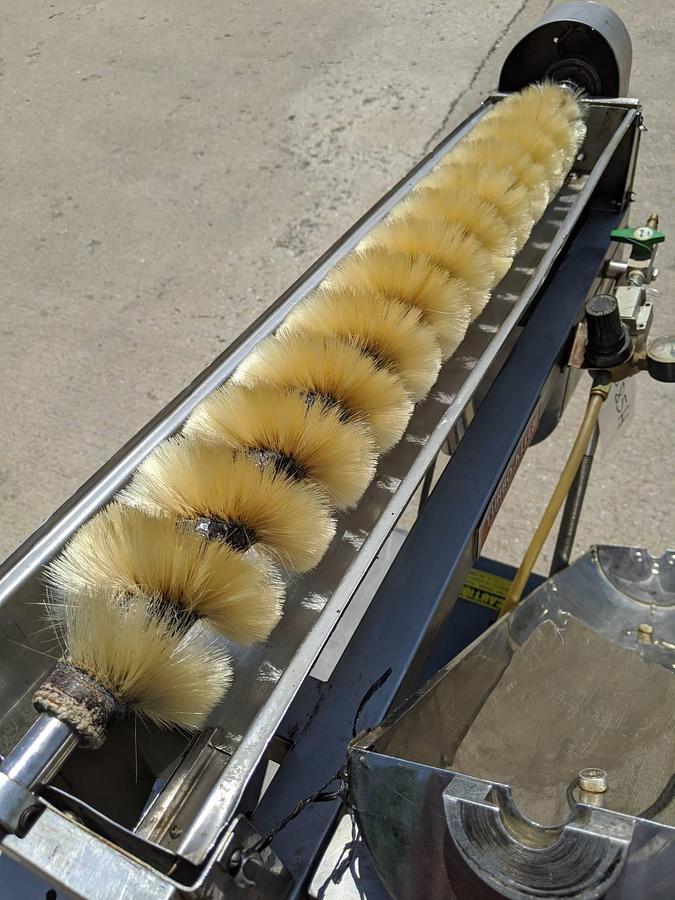 Used Key Industries “Turbo-Kleen” CP-300 Capsule Polisher