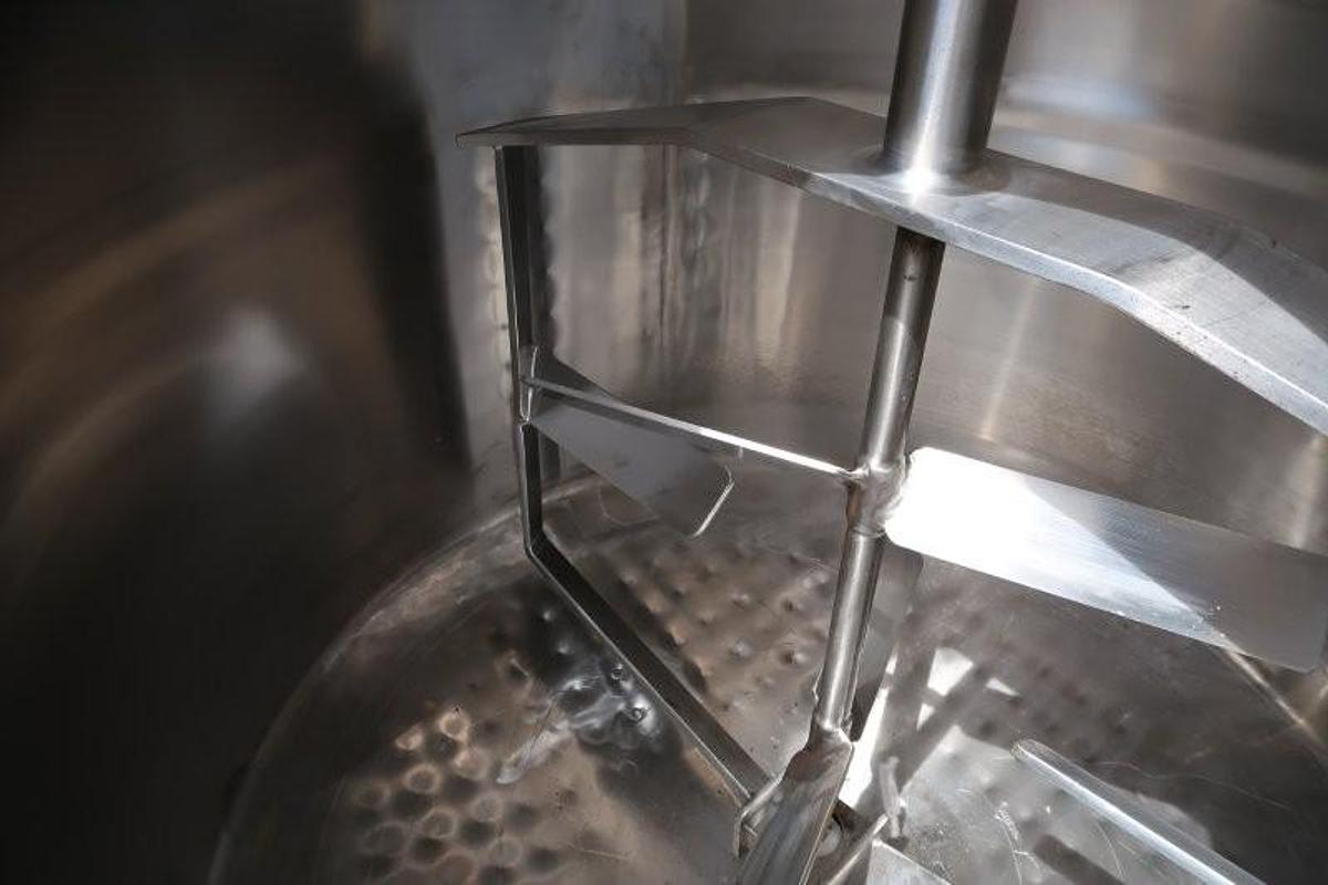 Used 200 Gallon Walker 316SS Dual Motion Mix Kettle, 75PSI Jacket