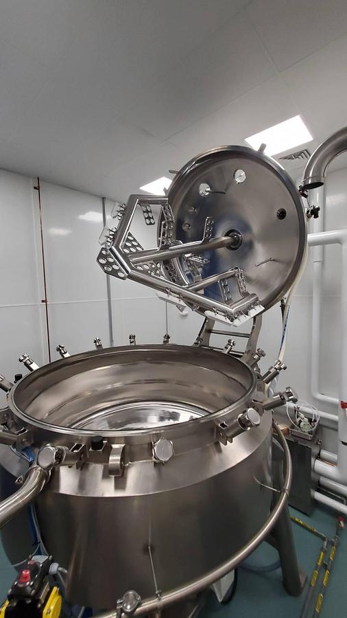 Used IKA 2,000 Liter SS Vacuum Mix Vessel, Scraper and Homogenizing