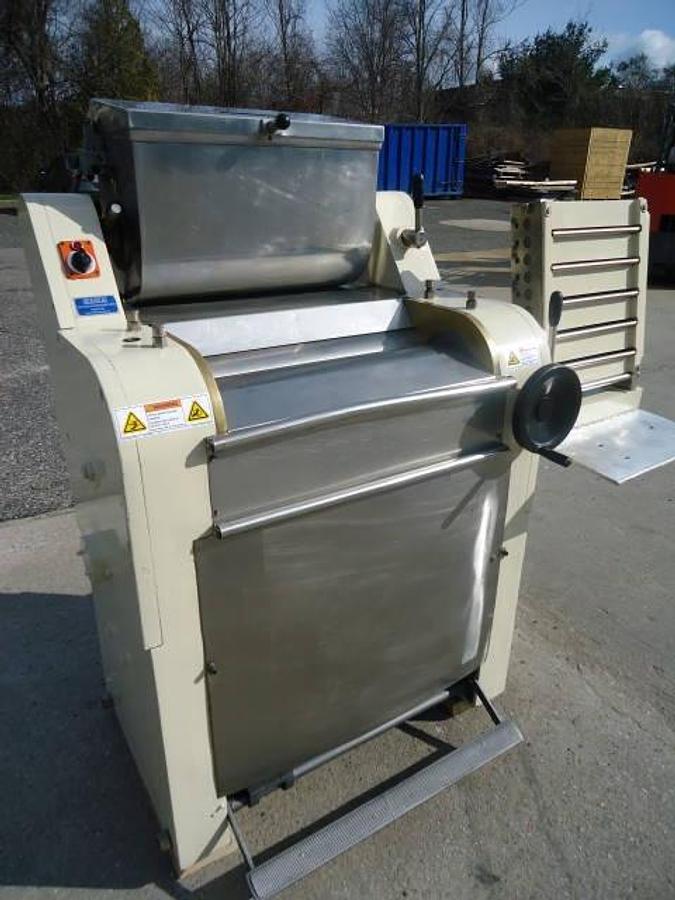Used Saima 600 Mm (24 In.) Sheeter With Mixer And Assorted Dies