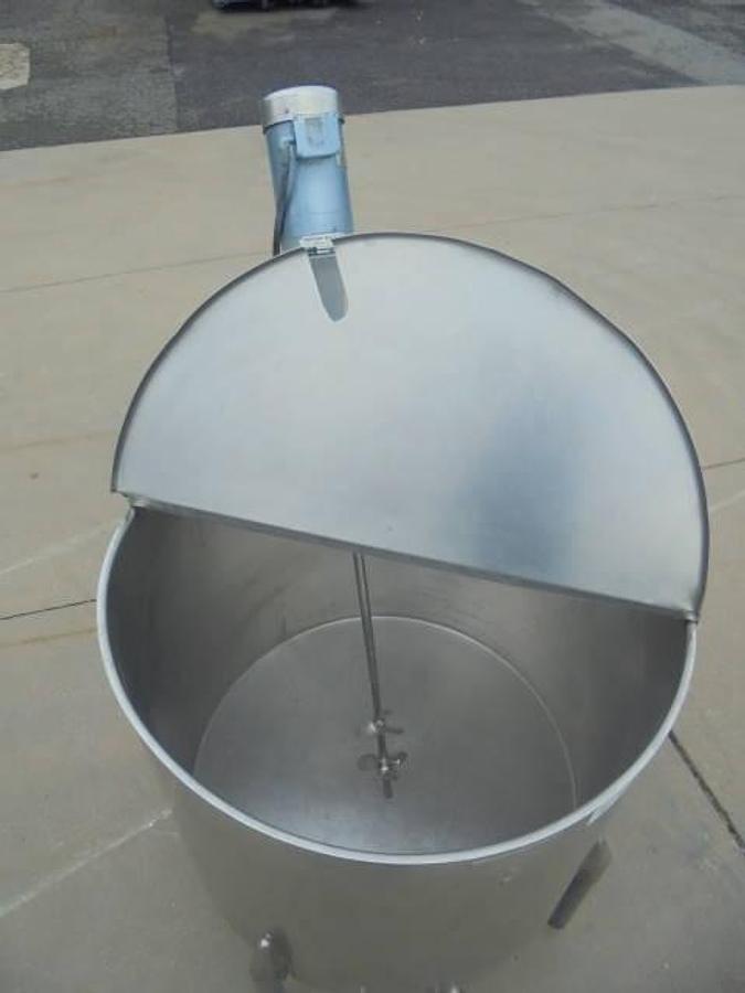 Used 250 Gallon Steriline Stainless Steel Jacketed Mix Tank