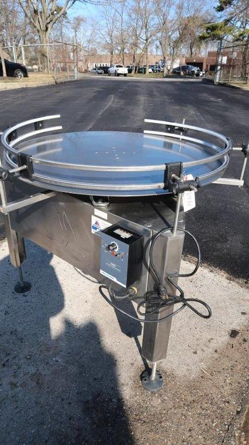 Used 40 In. Diameter Apacks SS Rotary Unscrambling/Accumulating Table