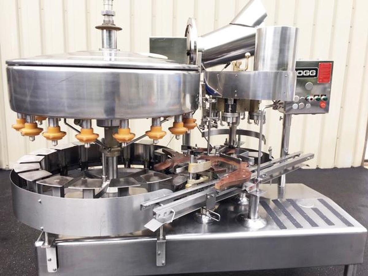 Used Fogg 18 Valve Bottle Filler with 4-Head Screw Capper