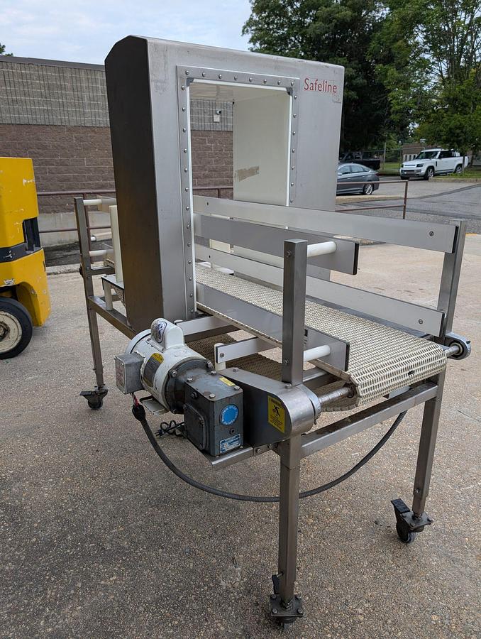 Used Safeline 15 In. X 28 In. Conveyorized Metal Detector, Portable