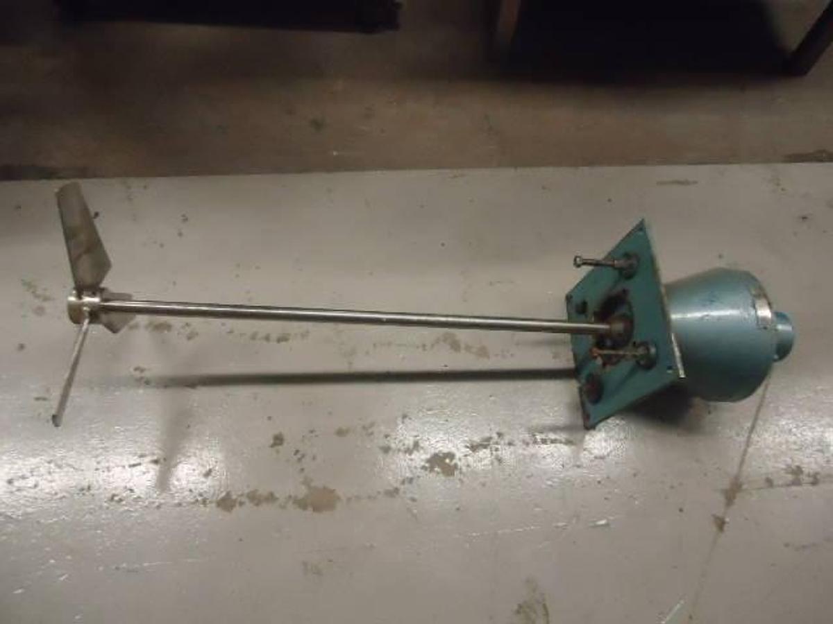 Used Chemineer Air Operated Fixed Mounted Agitator, 16 in. Diameter Blade