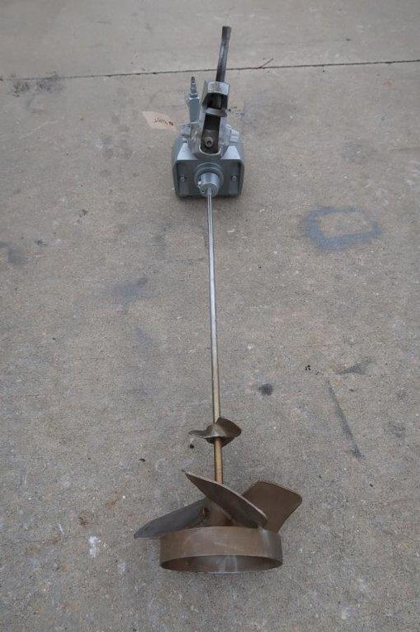 Used Lightnin XLA-33 Air Operated Clamp-On Mixer, Double Bladed