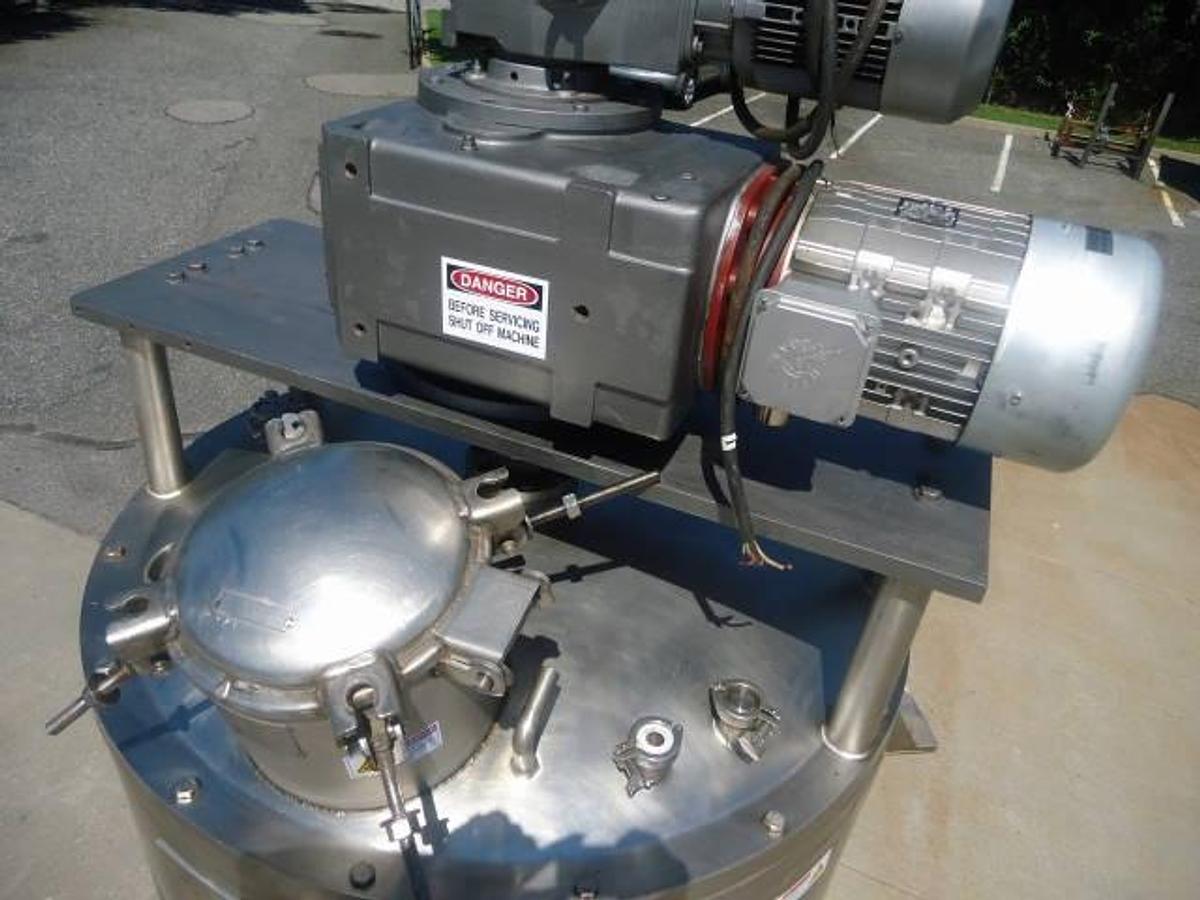 Used 300 Gallon Lee Stainless Jacketed Agitated Vacuum Reactor
