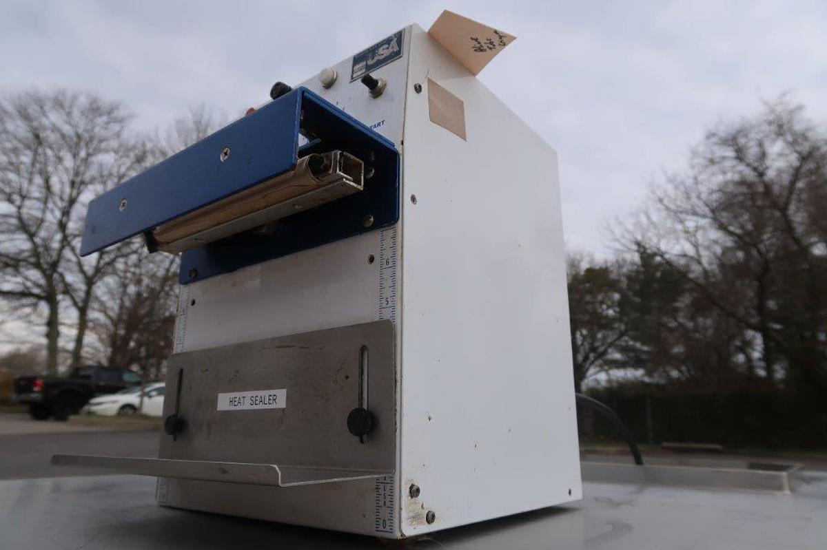 Used Aline STS-7 Tabletop Plastic Tube Sealing Machine