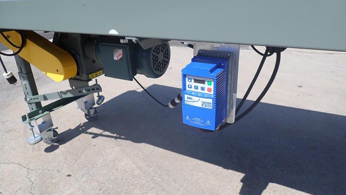 Used Hytrol 12 In. W X 20 Ft. Long Motorized Belt Conveyor, Portable
