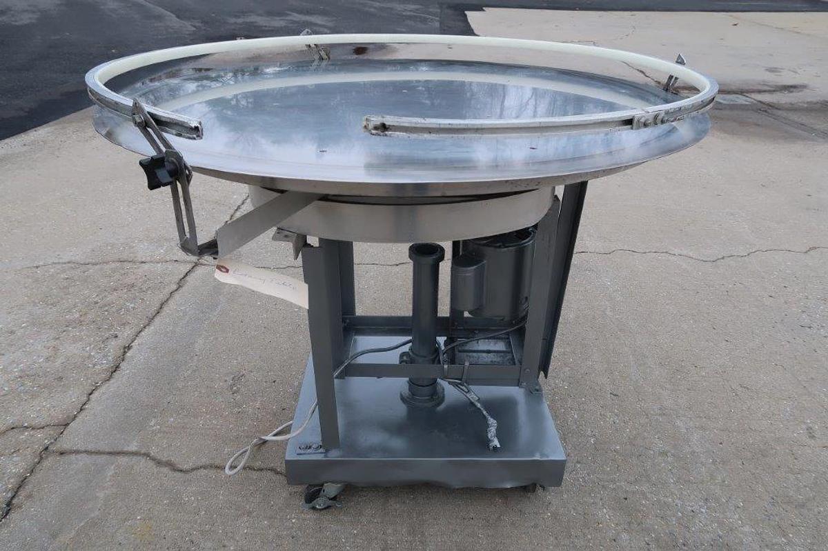 Used 42 In. Diameter Rotary Unscrambling/Accumulating Table,  Single Phase Motor