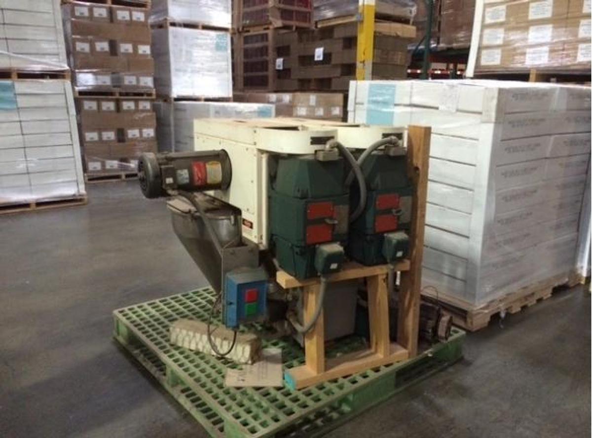 Used Jones Pouch King Form/Fill/Seal Machine