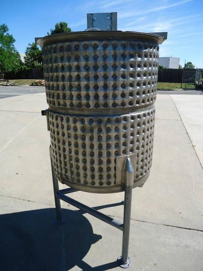 Used 225 Gallon Willflow Stainless Steel Dimple Jacket Tank, 50 PSI Jacket