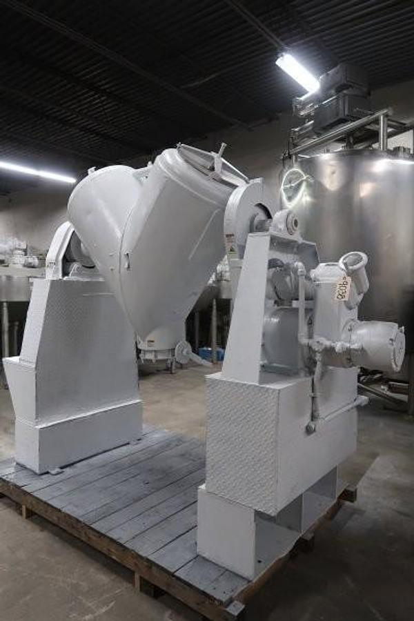 Used 10 Cu. Ft. Patterson Kelley SS Jacketed Twin Shell Blender