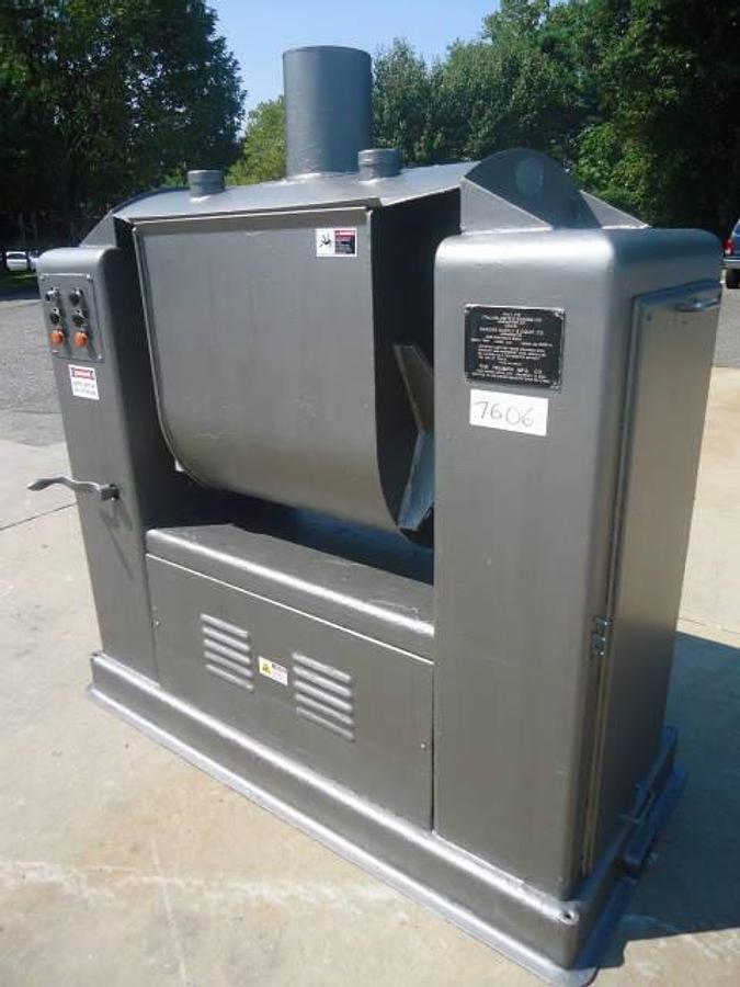 Used Triumph 1-1/2 Bbl Dough Mixer, Tilt Discharge