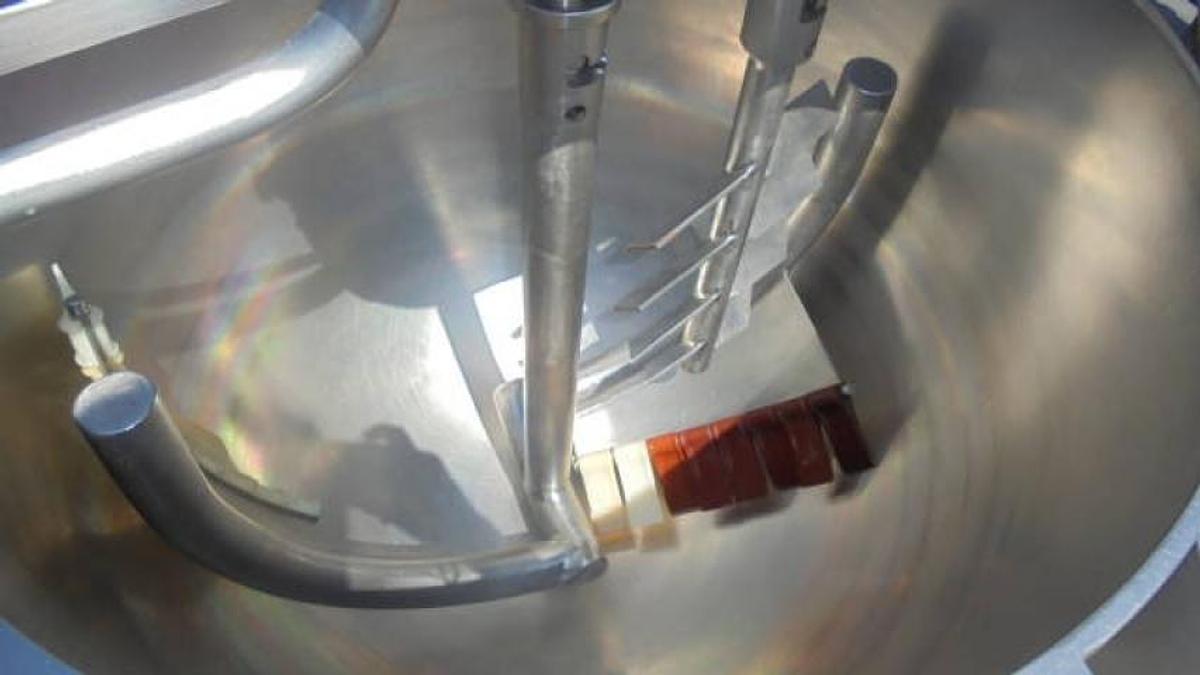Used 60 Gallon Groen Electric Twin Action Tilt Kettles (2)
