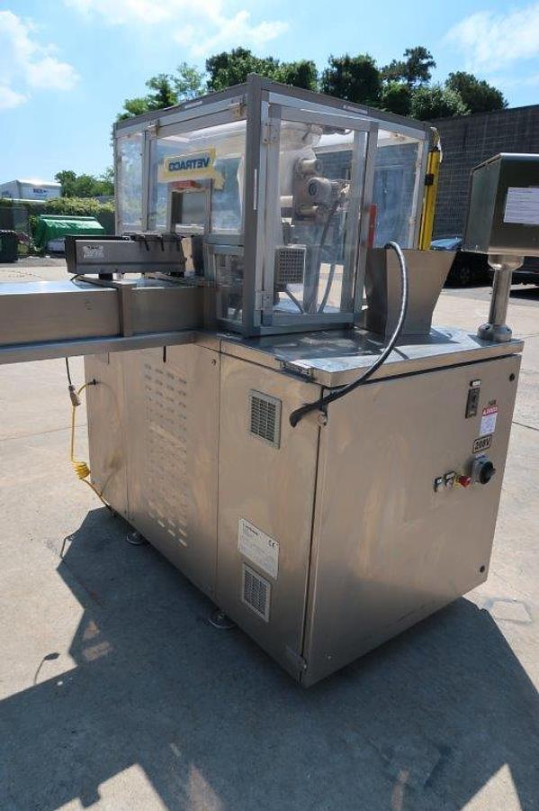 Used Vetraco CP 024 E Powder Compacting Press