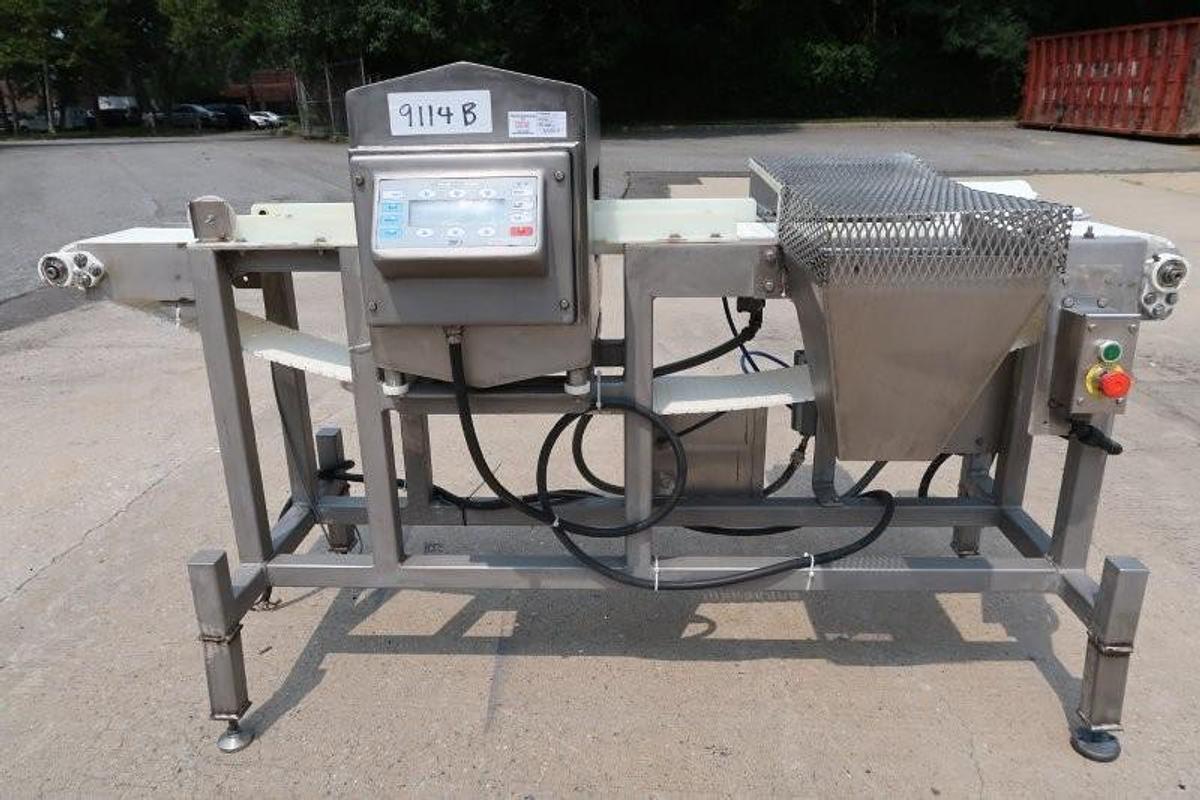 Used Thermo Goring Kerr Metal Detector