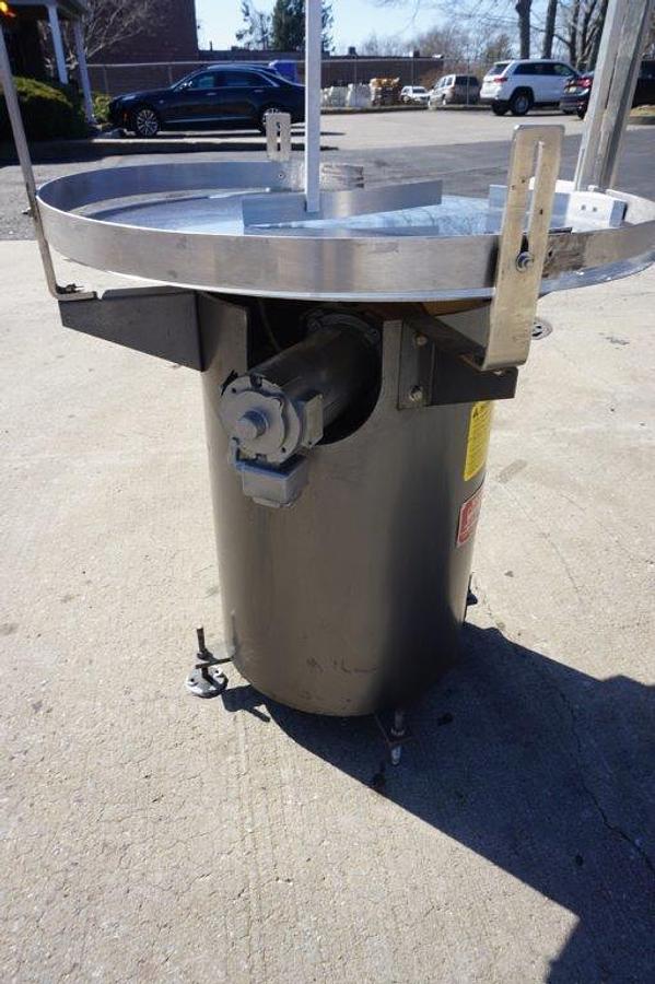 Used 36 In. Diameter Kaps All Rotary Unscrambling/Accumulating Table, Variable Speed