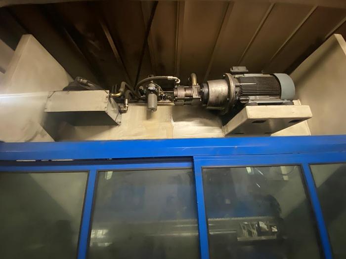 Used 2003 Trumpf TrumaBend V230 CNC Pressbrake