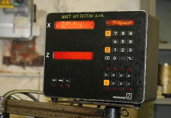 Gebraucht DRAAIBANK LABOR