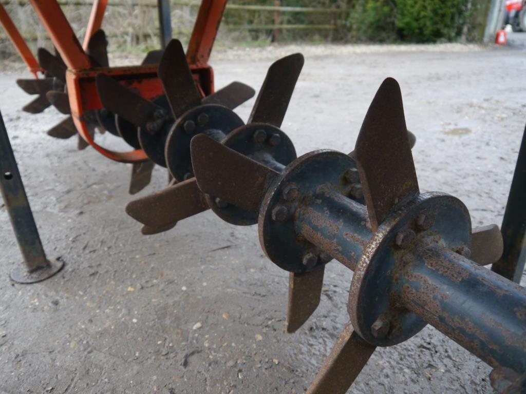 Used Ritchie Slitter Aerator