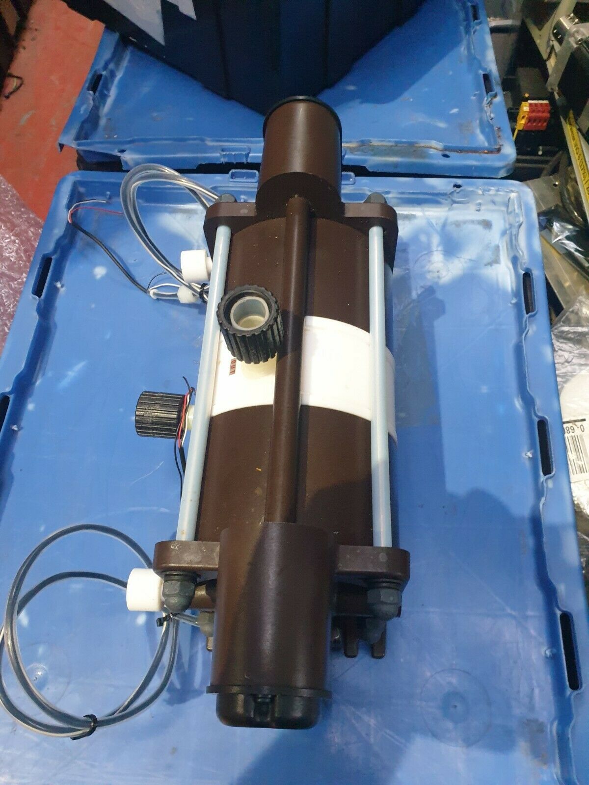 Used Iwaki FF-20BT1 Bellows Pump