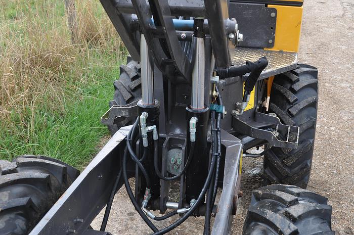 Used 2020 MECALAC TA1EH