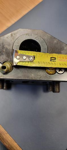 Used Km loc clamping turret block a118-8435(109)