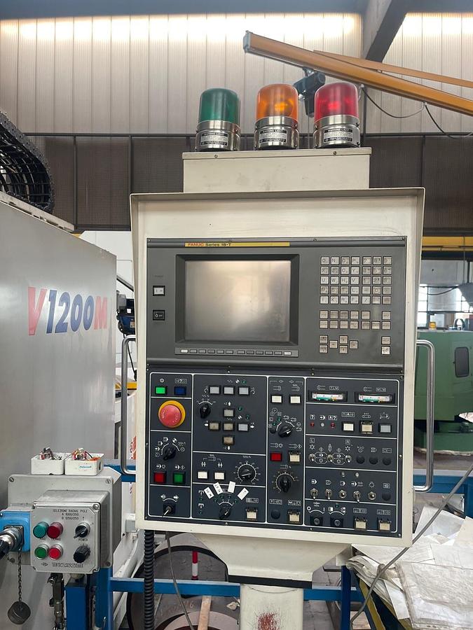 Used Tornio verticale DAEWOO - DOOSAN PUMA V-1200M