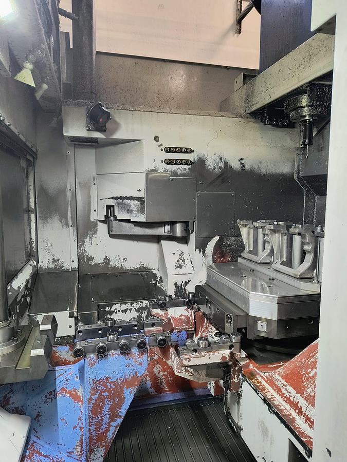 Used Centro di lavoro verticale pallettizzato MAZAK VARIAXIS 630