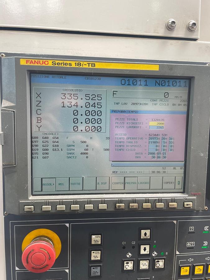 Used Tornio CNC ad asse orizzontale DOOSAN PUMA 2000