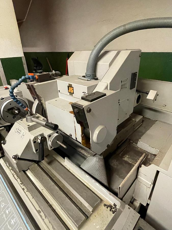 Used Rettifica universale JHONES & SHIPMAN 1300 X 