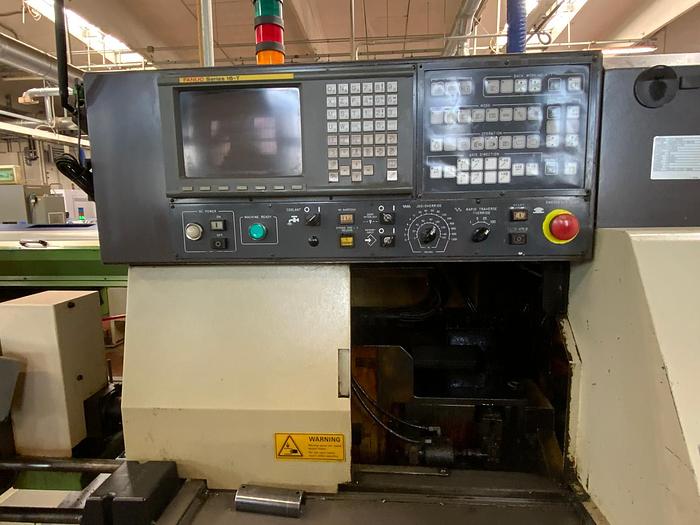 Usato TORNIO CNC A FANTINA MOBILE STAR SR 20 CON CARICATORE DI BARRE IEMCA MINI BOSS 325