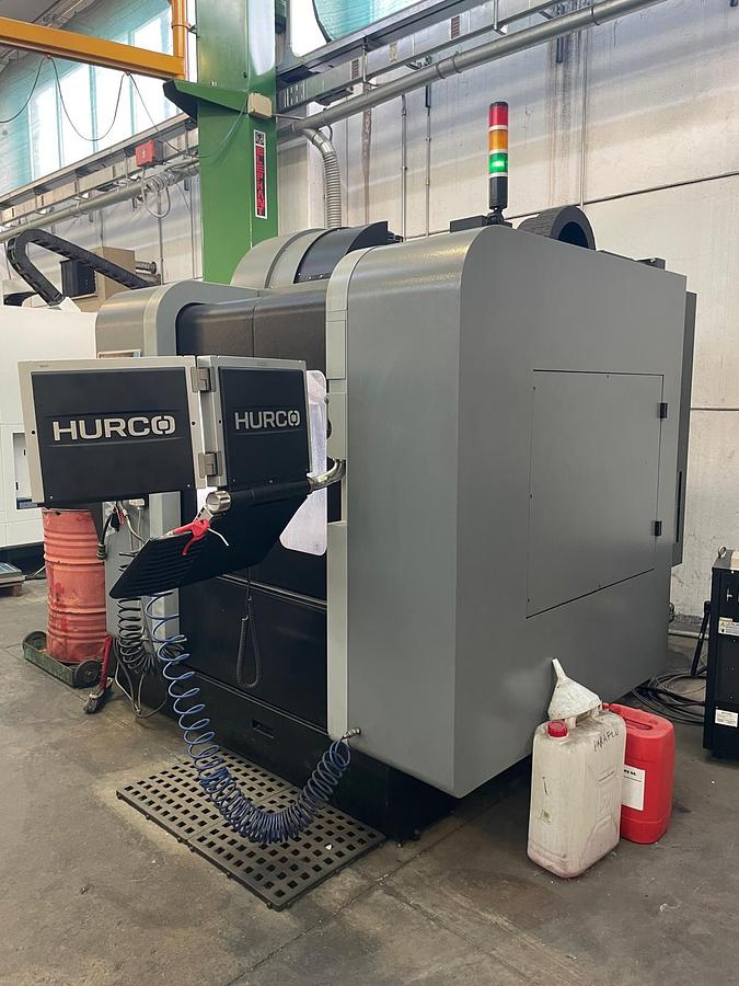 Used Centro di lavoro verticale HURCO VMX 30i