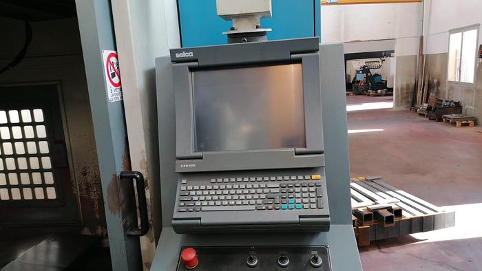 Usato CENTRO DI LAVORO VERTICALE VESTA SKV 714 SE