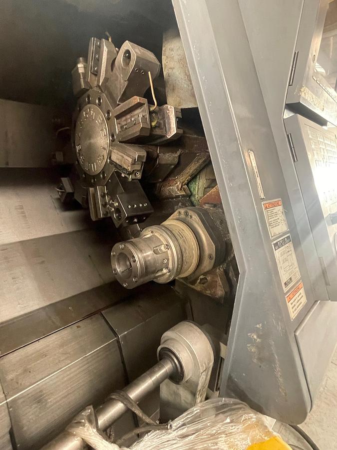 Used Tornio testa fissa MAZAK SQT 200