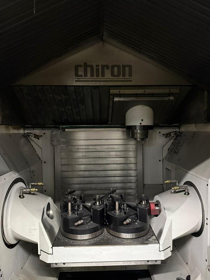 Used Centro di lavoro verticale 5 assi in continuo CHIRON FZ 16 S