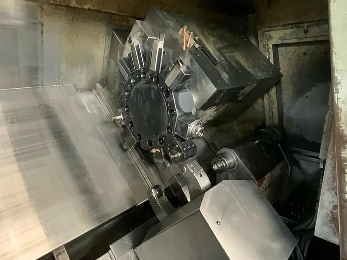 Usato TORNIO CNC ORIZZONTALE TSTA FISSA AVM ANGELINI OSCAR