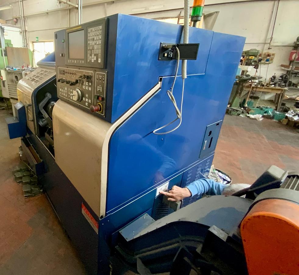 Used Tornio cnc ad asse orizzontale FEMCO HL-25