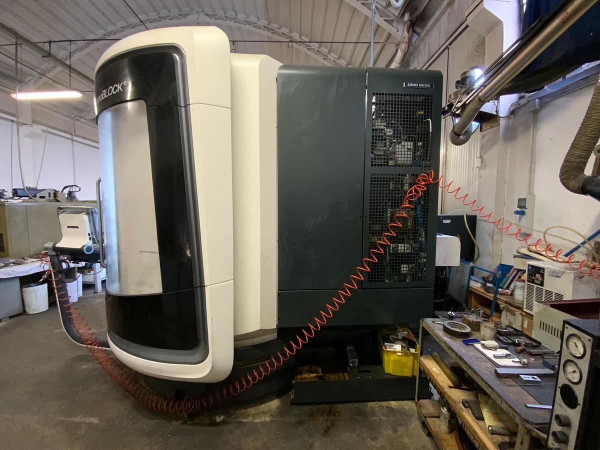 Used Centro di lavoro verticale DMG MORI DMU 75 MONOBLOCK