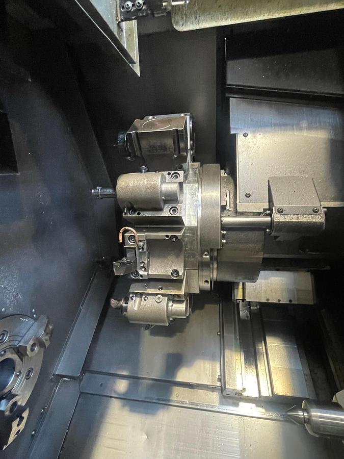 Used Tornio cnc testa fissa ad asse orizzontale MORISEIKI NL 2500 SY
