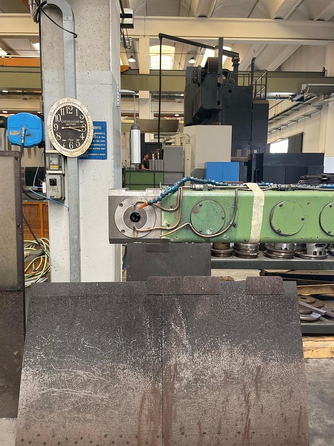Used Tornio parallelo TACCHI HD/3 105 LS CNC