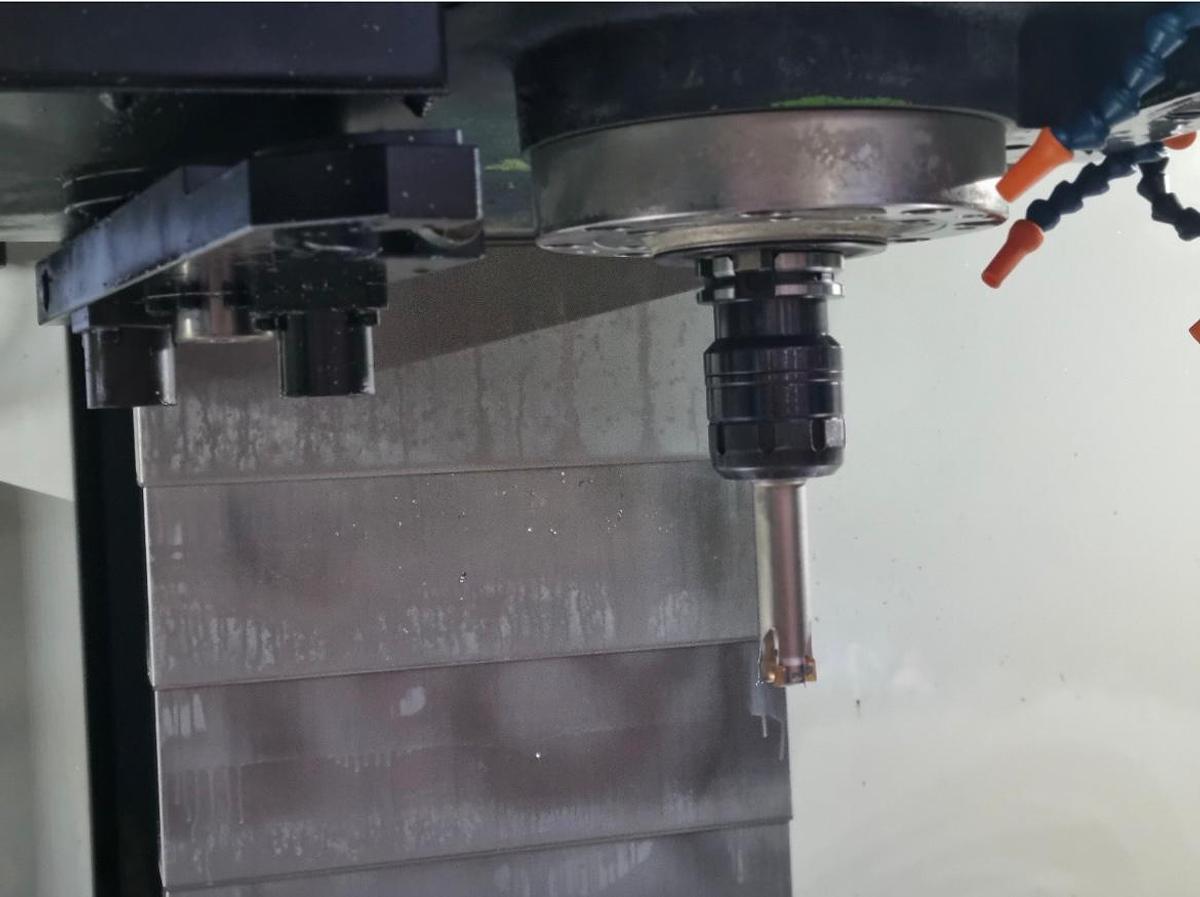 Used Centro di lavoro verticale DOOSAN MYNKS 7500