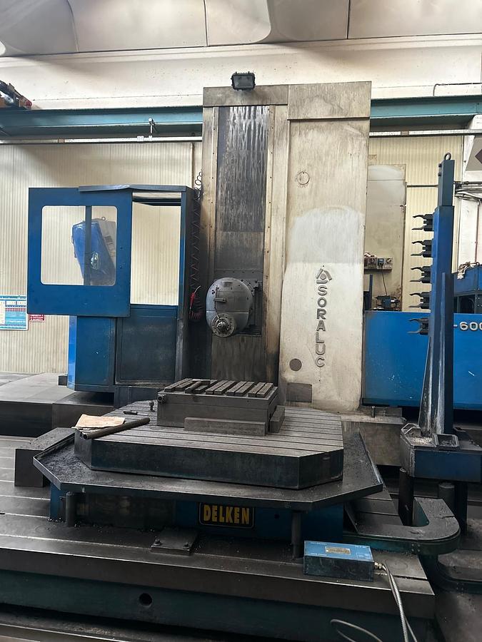 Used Fresatrice a montante mobile SORALUCE FP 6000 