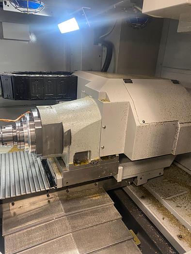 Usato TORNIO CNC A FANTINA MOBILE TSUGAMI B0386E-III CON CARICATORE DI BARRE TOP AUTOMAZIONI RES 442