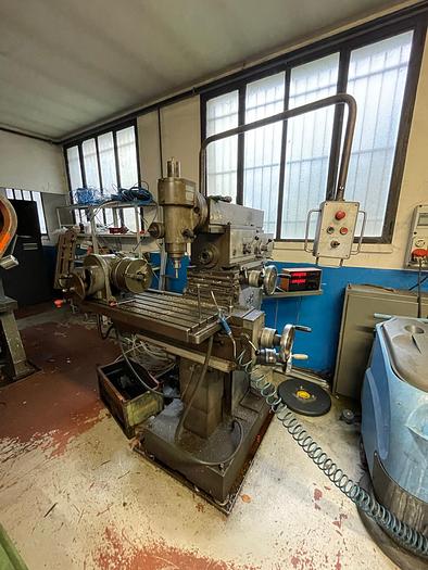 Used Fresatrice manuale AVIA FND 32