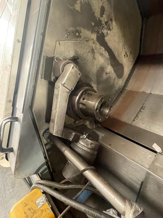 Used Tornio testa fissa MAZAK SQT 200