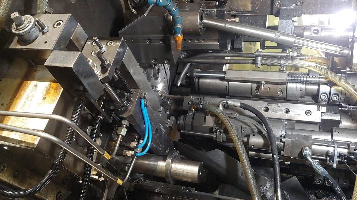 Used Tornio plurimandrino MORISAI 6/32